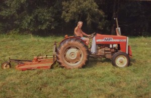 BJ.on.tractor